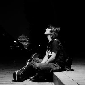 丰满女人裸做爰视频
