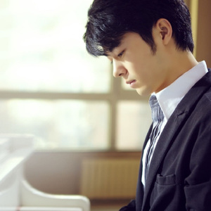 丰满女人裸做爰视频
